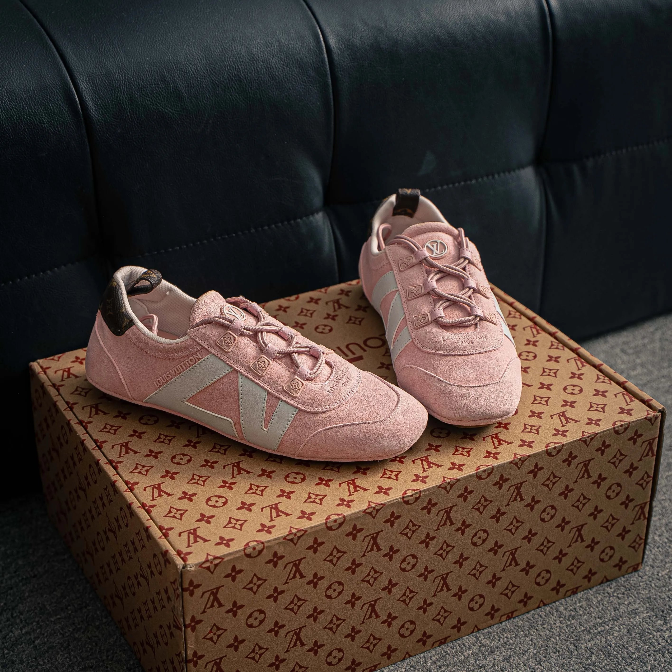 # LOUIS VUITTON lv Sneakerina 2026 New Arrival Shoes Shoes Sacchetto Shoes ， Shoes ， 。